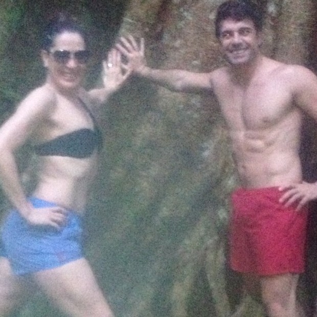Claudia Raia com o namorado, Jarbas Homem de Mello (Foto: Instagram/ Reprodução)