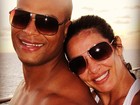 Scheila Carvalho posta foto com o marido e se declara: 'Eu te amo'