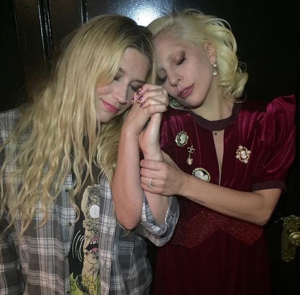 Kesha e Lady Gaga (Foto: Reprodução/Instagram)