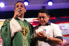 Missa em homenagem a Cristiano Araújo reúne fãs em Itumbiara, GO ::  Notícias de MT