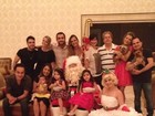 Luciano reúne família em casa nova para o Natal dos Camargo
