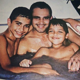 Luciano relembra momento da infância dos filhos Nathan e Wesley (Foto: Reprodução/Instagram)
