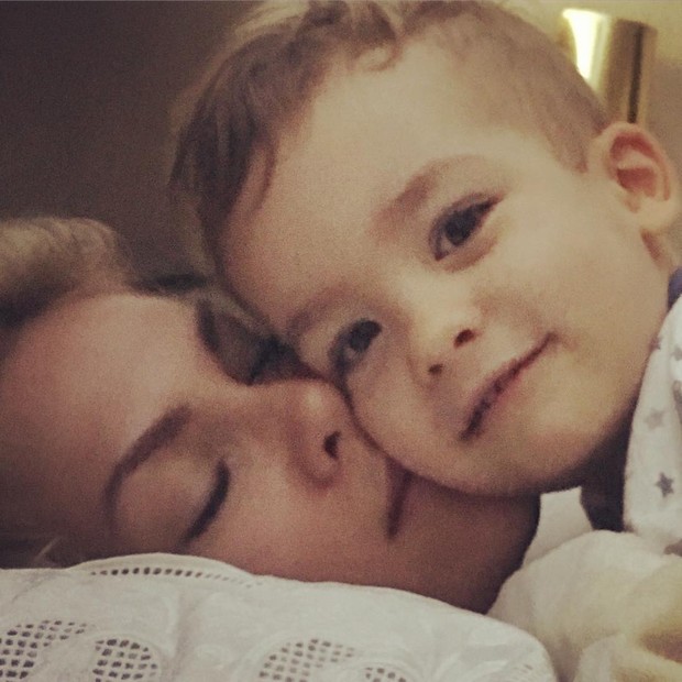 Ana Hickmann com o filho (Foto: Reprodução / Instagram)
