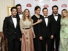Famosos prestigiam pré-estreia de filme de Rodrigo Santoro em Cannes