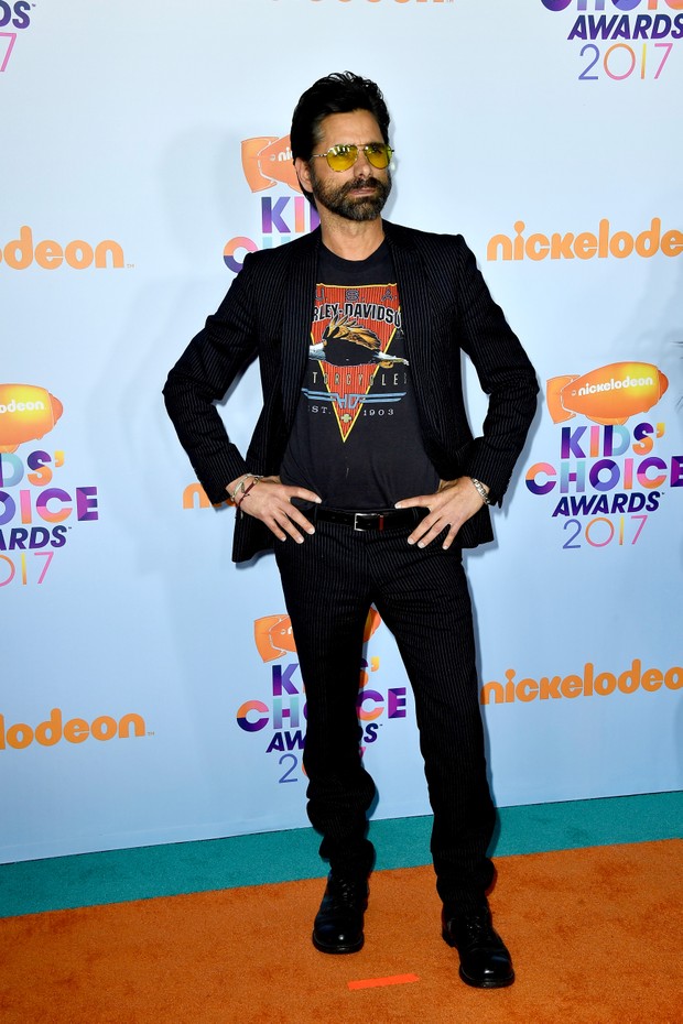 John Stamos no Kids Choice Awards (Foto: Getty Images)