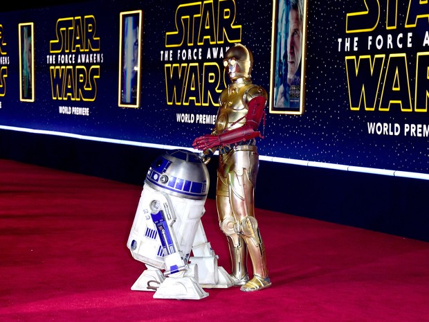 R2-D2 e C-3PO em première em Los Angeles, nos Estados Unidos (Foto: Frazer Harrison/ Getty Images/ AFP)