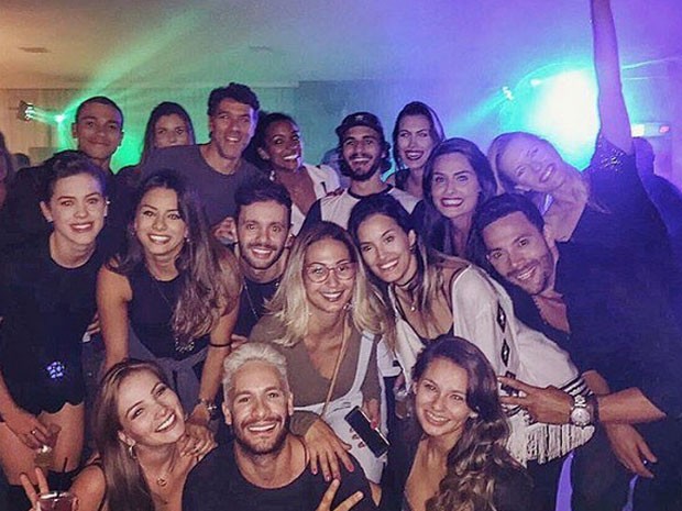 Famosos em festa na casa de Nego do Borel no Rio (Foto: Instagram/ Reprodução)