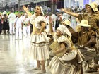 Musas e famosas brilham no desfile da Grande Rio na Marquês de Sapucaí