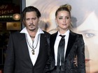Johnny Depp prestigia a mulher, Amber Heard, em première nos EUA
