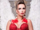 Eliana Amaral posa de anjinha sexy