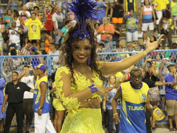 Juliana Alves em ensaio técnico da Unidos da Tijuca na Marquês de Sapucaí, no Centro do Rio (Foto: Anderson Borde/ Ag. News)