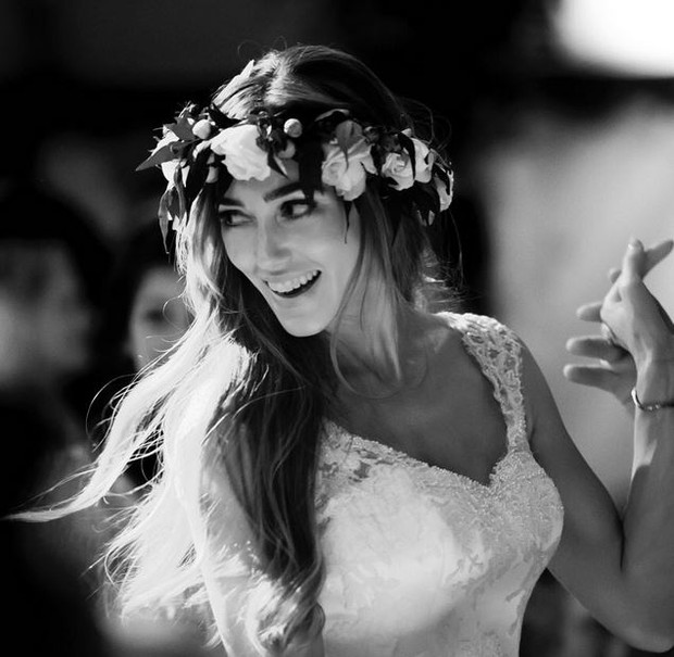  Guy Ritchie se casa com a modelo Jacqui Ainsley  (Foto: Instangram / reprodução)