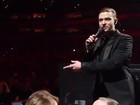 Justin Timberlake pausa show para um fã pedir a mulher em casamento