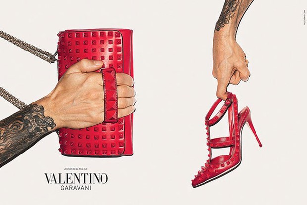 Nova campanha de acessórios da Valentino, assinada por Terry Richardson (Foto: Divulgação / Valentino)
