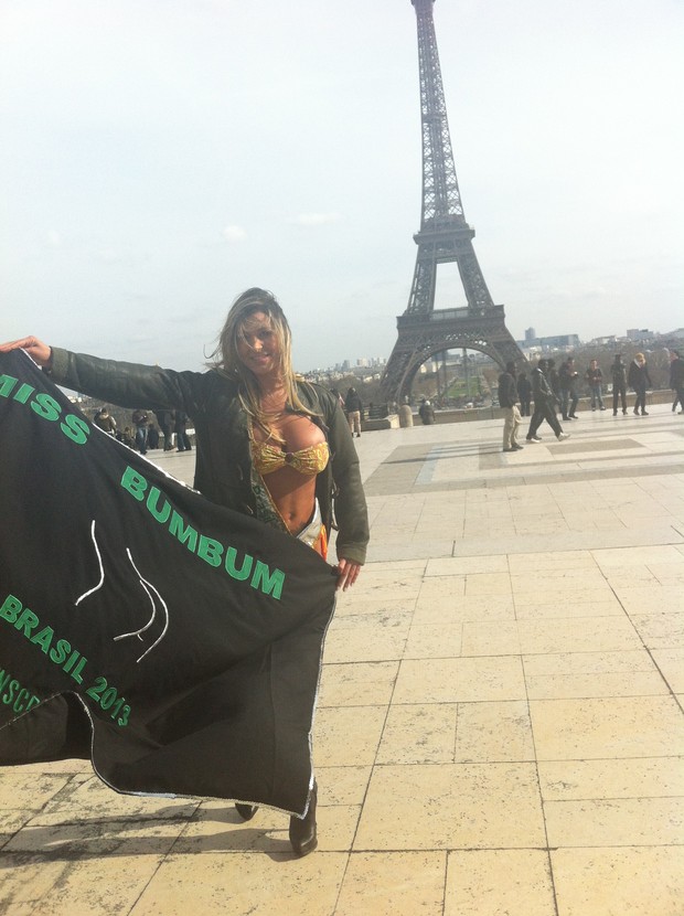 Miss Bumbum 2013 em Paris (Foto: Divulgação )