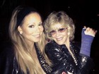 Mariah Carey e Jane Fonda posam juntas com tipoias no braço