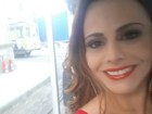 Viviane Araújo faz selfie caracterizada como personagem de nova novela