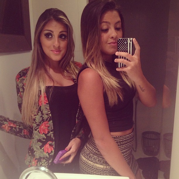 Danielle Favatto e amiga (Foto: Reprodução/Instagram)