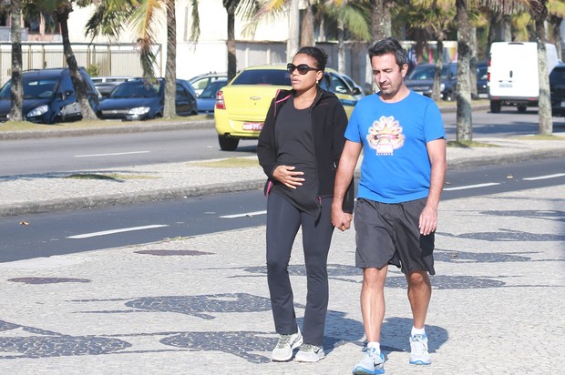 Quitéria Chagas com o marido (Foto: Dilson Silva / Agnews)