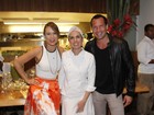 Mariana Ximenes inaugura restaurante com presença de famosos no Rio