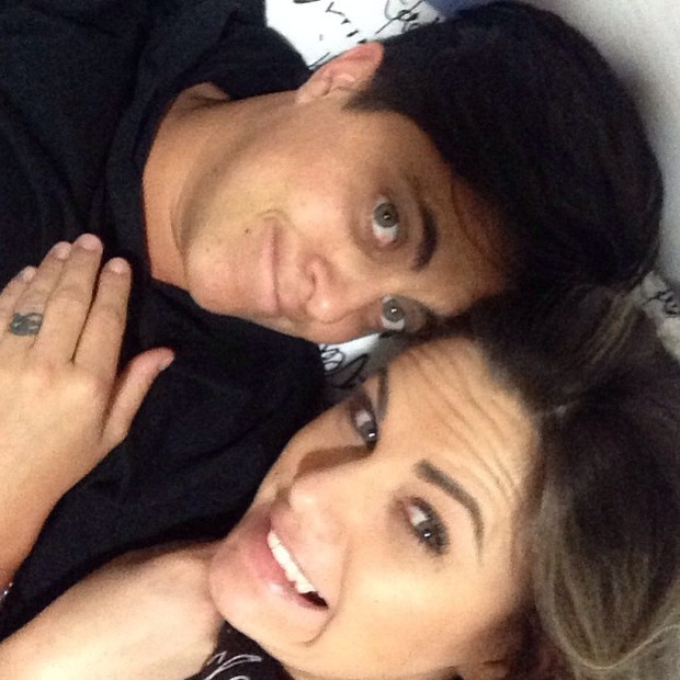 Thammy Miranda e namorada (Foto: Instagram / Reprodução)