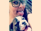 Mulher Melancia imita o cachorro e coloca a língua para fora: 'Calor'