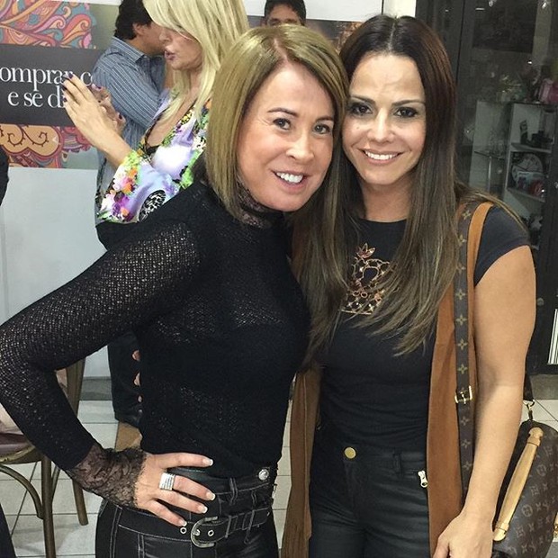 Zilu Godoi e Viviane Araújo em evento na Zona Oeste do Rio (Foto: Instagram/ Reprodução)