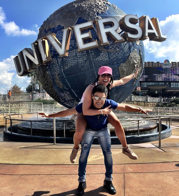 Graciele Lacerda e Zezé Di Camargo curtem férias em Orlando (Foto: Reprodução/Instagram)