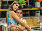 'BBB 17': 'Péssimo', diz mãe de Vivian sobre relacionamento com Manoel