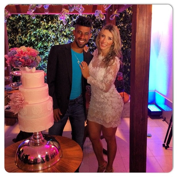 Léo Moura e Camila Silva em festa de casamento no Rio (Foto: Instagram/ Reprodução)