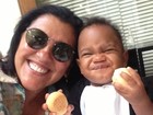 Regina Casé posta foto fofíssima com filho