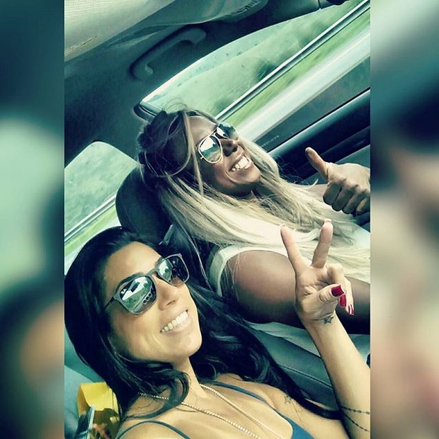 Juliana Dias e Adélia (Foto: Reprodução / Instagram)