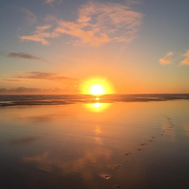 Mariana Goldfarb posta foto de praia (Foto: Reprodução / Instagram)
