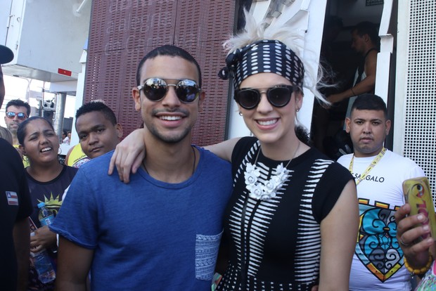 Sophia Abrahão e Sérgio Malheiros no carnaval de Salvador (Foto: Thiago Duran/AgNews)
