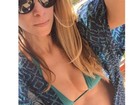 Suzana Pires mostra barriga seca em selfie