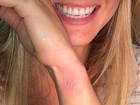 Bar Refaeli faz tatuagem: 'Primeira e última'