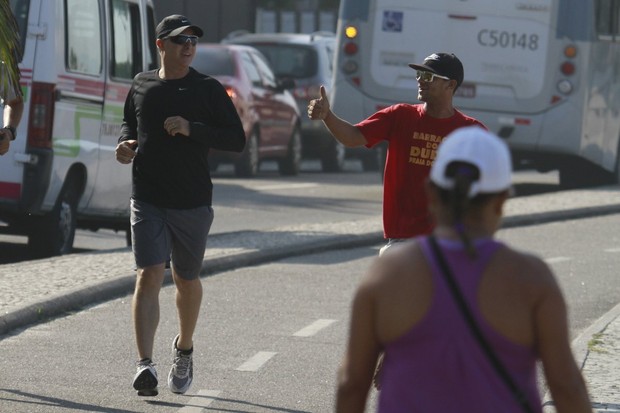 Luciano Huck no Rio (Foto: Dilson Silva/Agnews)