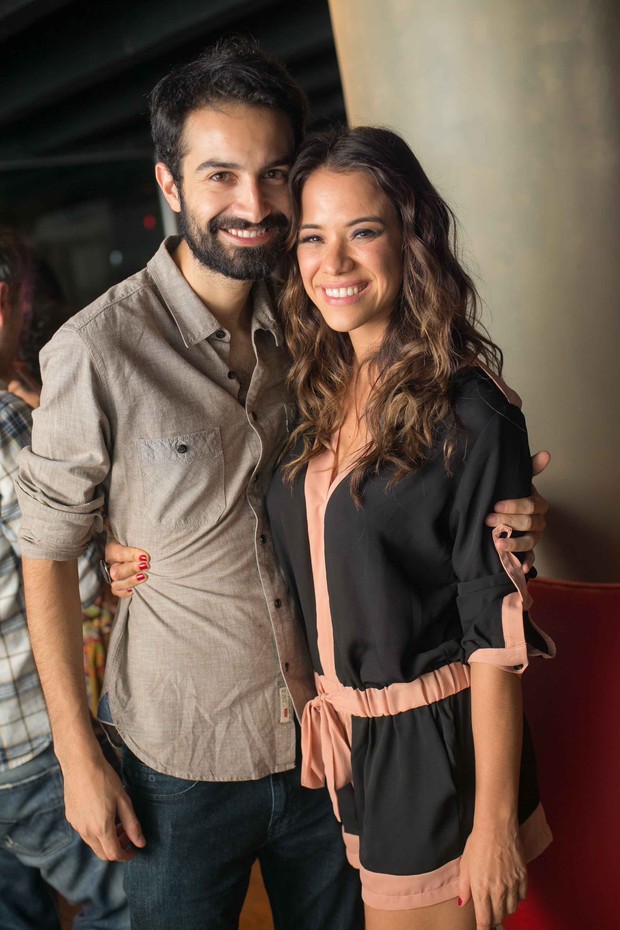 Miá Mello e namorado em festa no Rio (Foto: Marcos Samerson / Agência We Love Photo! / Divulgação)