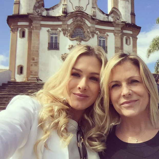 Fiorella Mattheis posta foto com a mãe (Foto: Reprodução/Instagram)