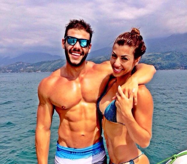 Jéssica Cazatti e o namorado (Foto: Instagram / Reprodução)