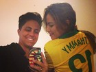 Thammy Miranda assiste ao jogo do Brasil com ex-namorada