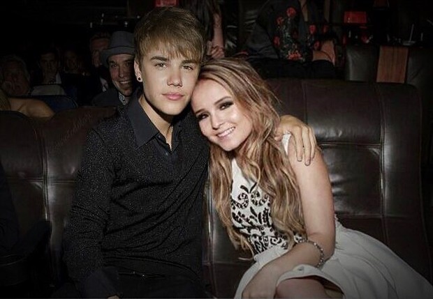 Justin Bieber e Larissa Manoela (Foto: Instagram / Reprodução)
