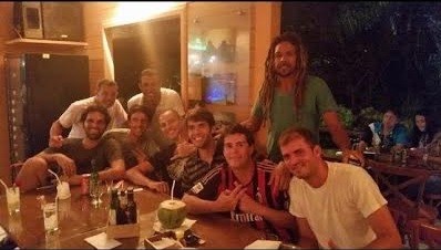 Kaká curte férias com amigos em Noronha (Foto: Reprodução/Instagram)