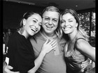 Boninho posa com Sabrina Sato e Grazi Massafera