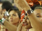 Ex-rainha, Sheron Menezzes se emociona com desfile da Portela
