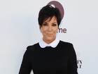 Kim Kardashian manda email para a mãe criticando seu look 