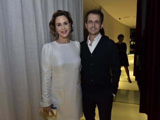 Guilhermina Guinle e o marido, Leonardo Antonelli, em show no Rio (Foto: Léo Marinho/ Ag. News)