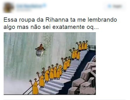 Meme sobre a roupa de Rihanna no Rock in Rio (Foto: Reprodução / Twitter)