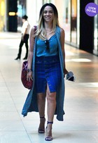 Look do dia: Suzana Pires usa bolsa de R$15 mil com visual todo jeans