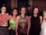 Geri Halliwell comemora 20 anos do clipe de 'Wannabe' das Spice Girls